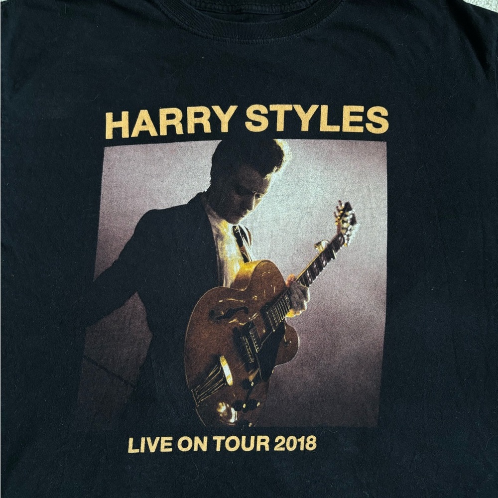 Harry Styles Live On Tour Shirt 2018 - Picture 2 of 5
